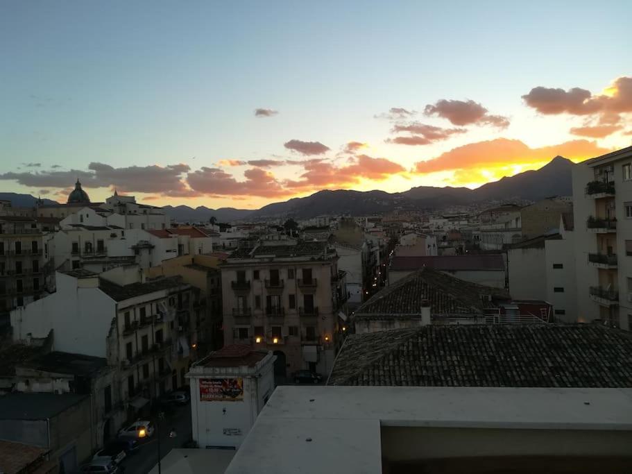Ferienwohnung A Terrace In The Heart Of Palermo Exterior foto