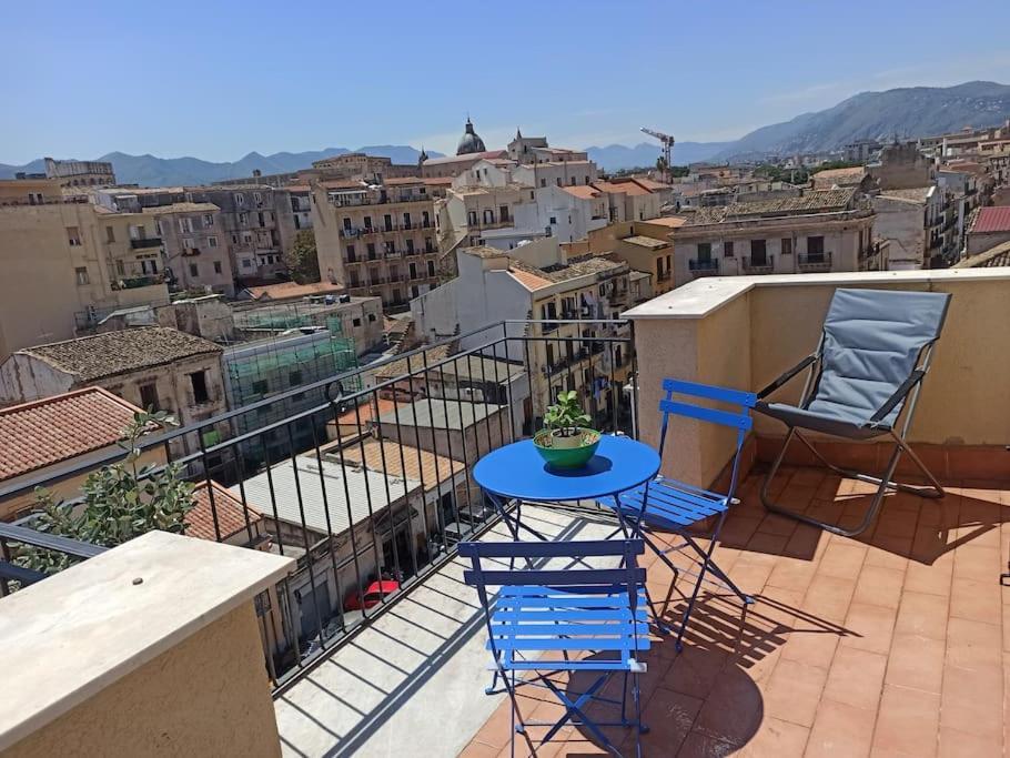 Ferienwohnung A Terrace In The Heart Of Palermo Exterior foto