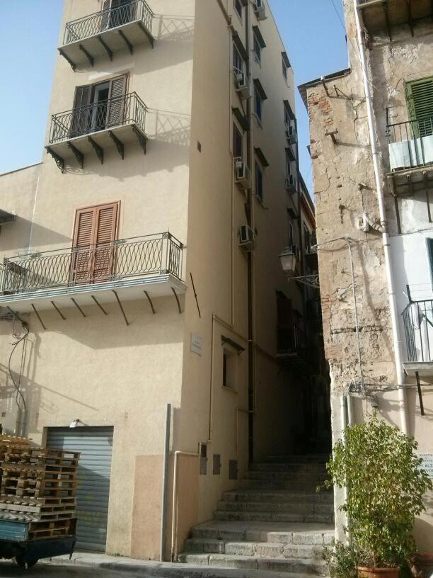 Ferienwohnung A Terrace In The Heart Of Palermo Exterior foto